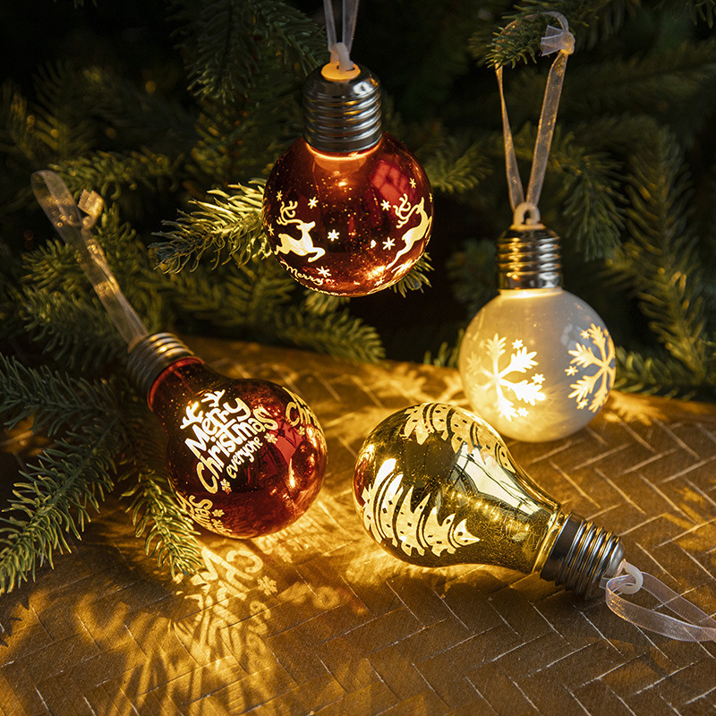 国境を越えた売れ筋のプラスチック製クリスマスボールクリスマスツリー発光ペンダント装飾電気メッキボールペンダント電球付き電球ボールペンダント|undefined