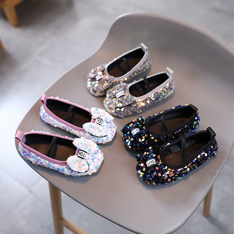 Детские балетки 2025, новая осенняя мода, блестящие туфли-принцессы в корейском стиле, кожаные туфли для девочек, универсальные мягкие лоферы на мягкой подошве