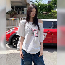 ���޶���T����Ů���͵�¶��ӡ�������������·�б���©�·���