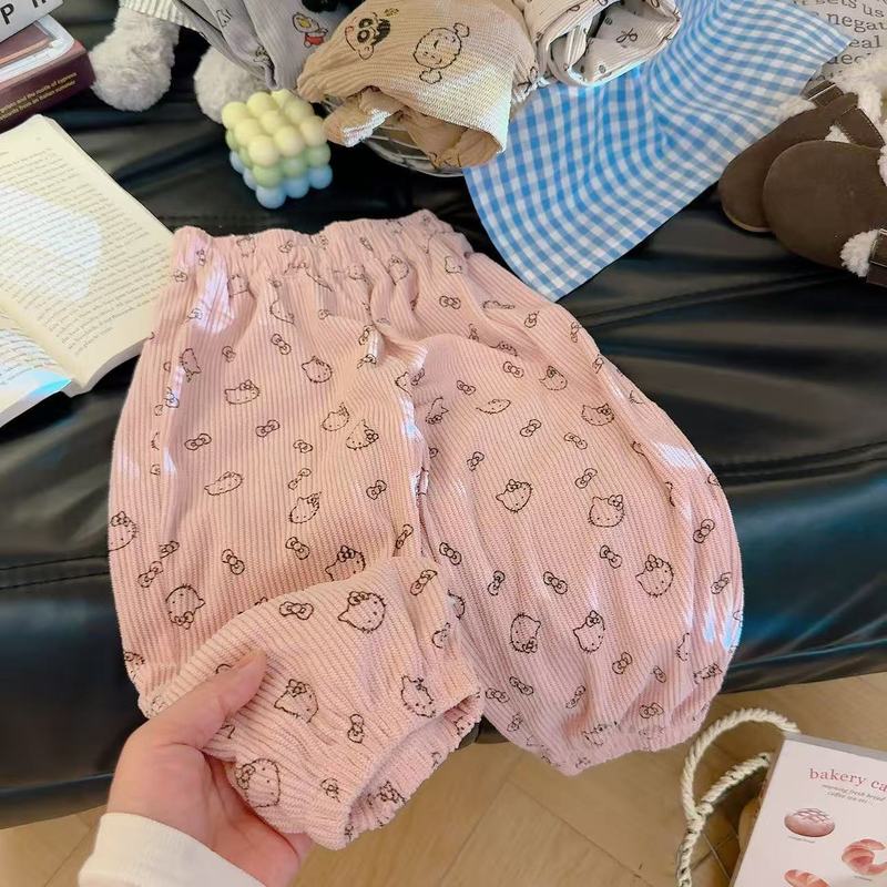 女の子の秋冬の花のコーデュロイの長ズボンの赤ちゃんはかわいいです。|undefined