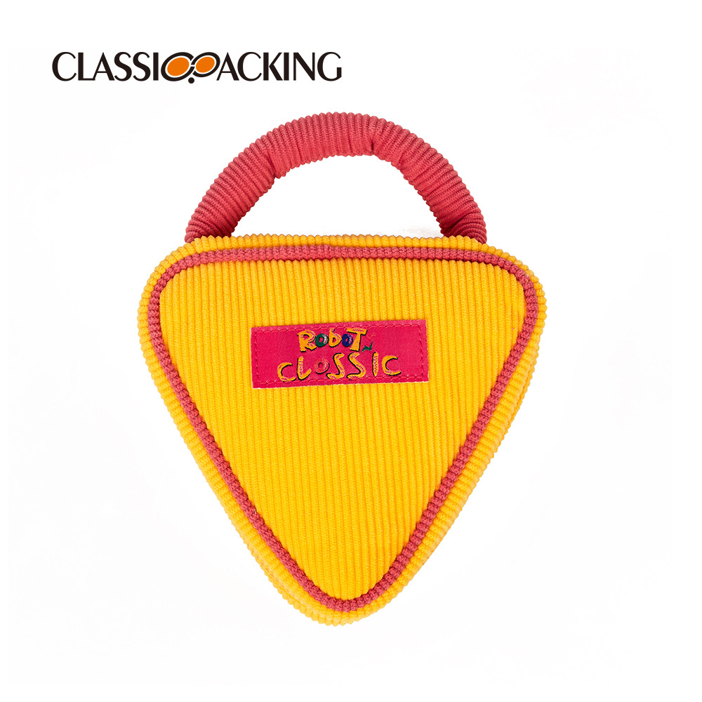 La tendencia del fabricante de la nueva bolsa de tarjetas colgante, la bolsa de almacenamiento de cosméticos de la serie de algodón triangulares creativos se puede imprimir con el logotipo