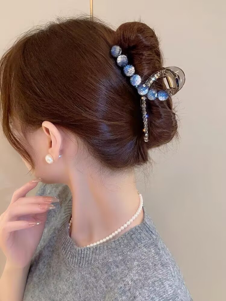 2026秋冬ミンクファー毛皮ヘアクリップ、高級感のある後頭部用大型シャーククリップ、ハート型キラキラ輝くダイヤモンド付き毛皮ヘアクリップ