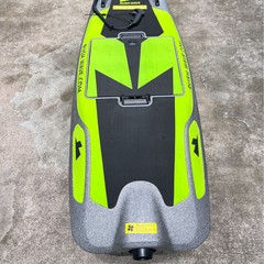 ラッシュウェーブ観灰機電動サーフボード水上スポーツ立ち上がり高速漕ぎ水噴射専用ウォーターボード