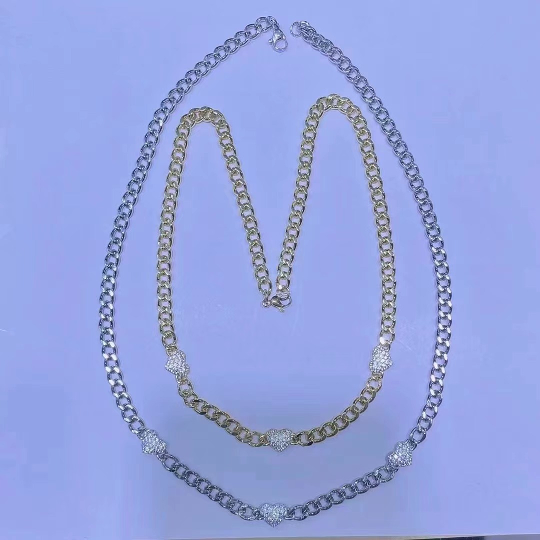 Unisex Fashion Heart Shape Copper Necklace Inlaid Zircon Zircon Necklaces display picture 4