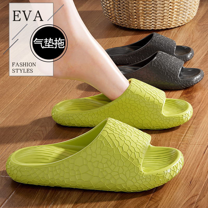 Thick-Soled Slippers for Men, New Style for Outdoor Wear, Wear-Resistant, Non-Slip, Odor-Free, Comfortable for Home and Bathroom, Summer Cool Slippers for Women Thick-Soled Slippers for Men, New Style for Outdoor Wear, Wear-Resistant, Non-Slip, Odor-Free, Comfortable for Home and Bathroom, Summer Cool Slippers for Women