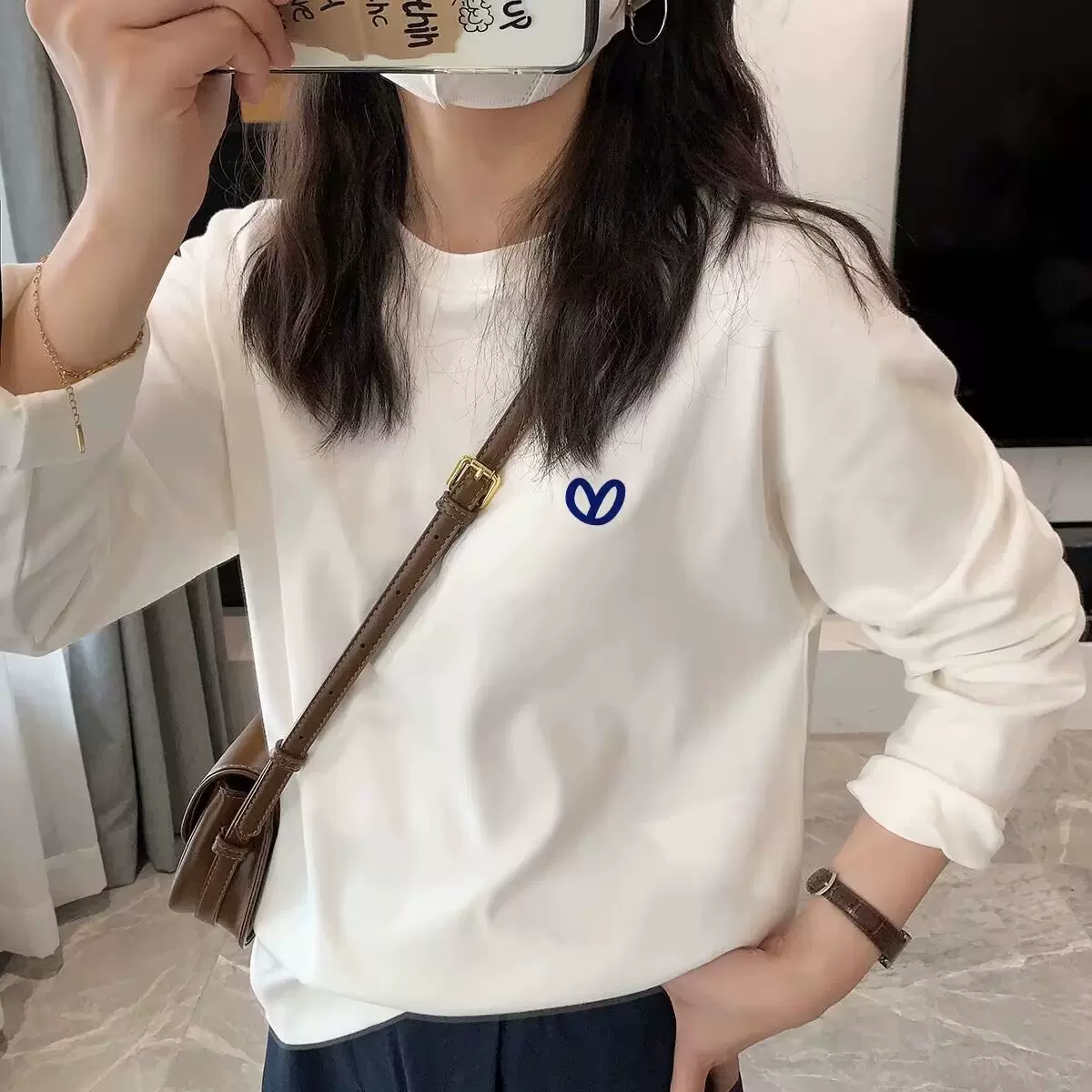 白色长袖t恤纯棉宽松圆领打底衫女内搭大码上衣秋季2025新款女装