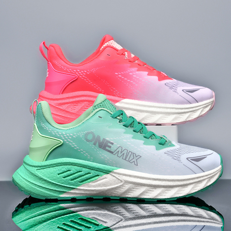 Zapatos de corrida ligeros para hombres, zapatos de corrida ligeros para estudiantes de secundaria, zapatos de malla para adolescentes.