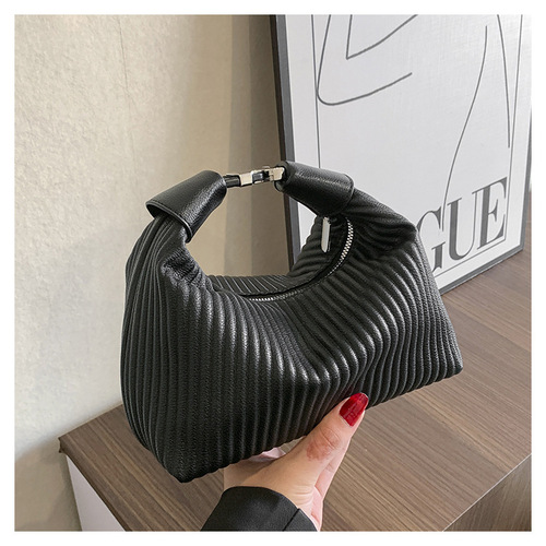 Cross-border Women's Handbags  New Fashion Trendy High-Quality Embossed Simple Chic Single Shoulder Crossbody Bag