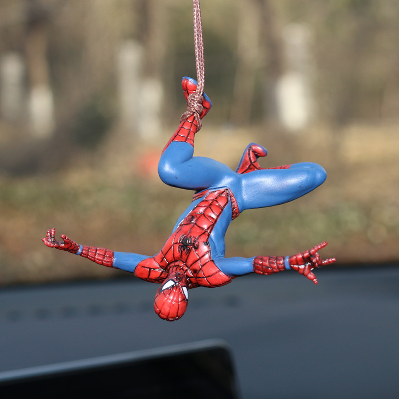 Swing Duck Series Dibujos animados Spider-Man Car Espejo retrovisor Colgante Marvel Hero Deadpool Muñeca colgante de coche