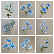 蓝色仿真花婚庆用花玫瑰蝴蝶兰满天星绣球百合假花蓝色仿真花批发