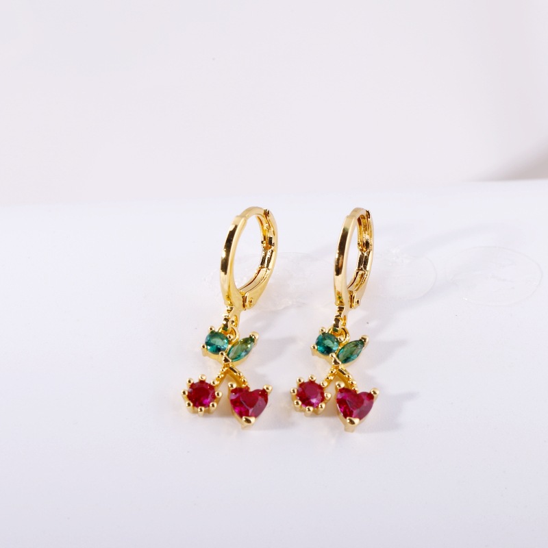 Labret stud lip piercing jewelry styling detail