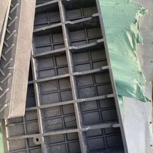 橡塑汽车上坡垫门槛垫台阶垫马路牙子斜坡垫减速带三角斜坡垫加厚