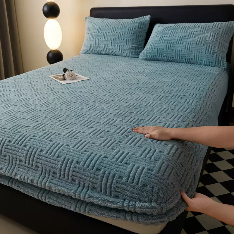 跨境提花舒棉绒床笠三件套秋冬加厚单件床罩牛奶绒防滑席梦思床套