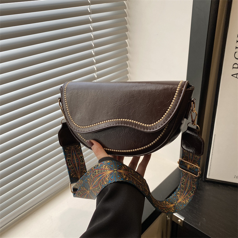 Vintage Women's Shoulder And Crossbody Saddle Bag Versatile_voghion.com