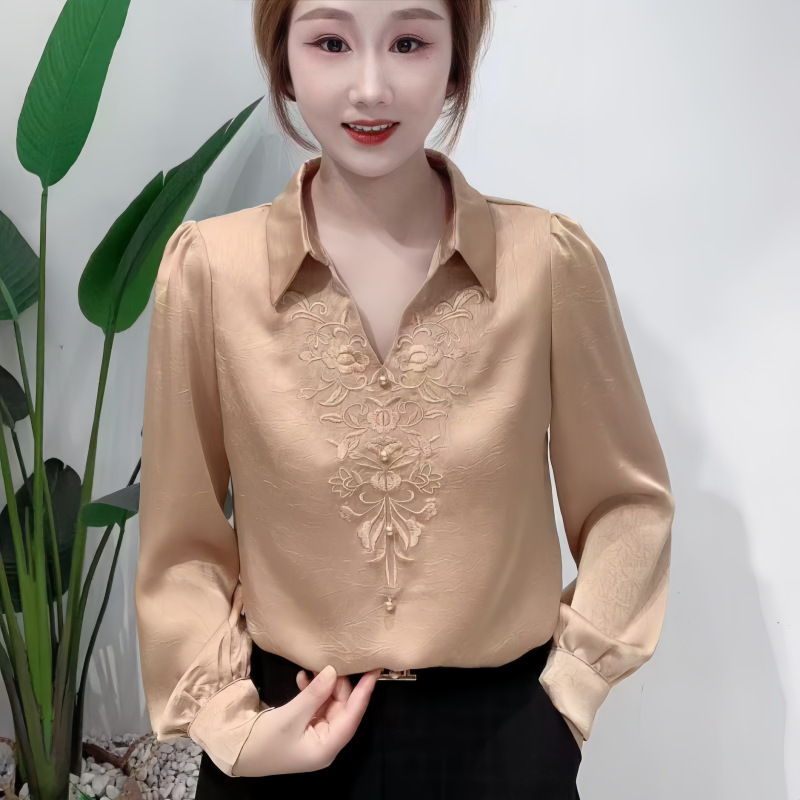 2025 Fashion New Long-Sleeve Versatile Shirt with Embroidery, Slimming Design, Stylish and Chic Blouse Top Shirt