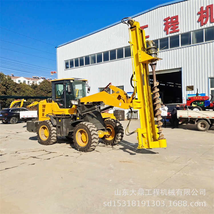 路灯钻孔铲车打桩机 装载机改装电线杆钻孔机 车载液压铲车打桩机