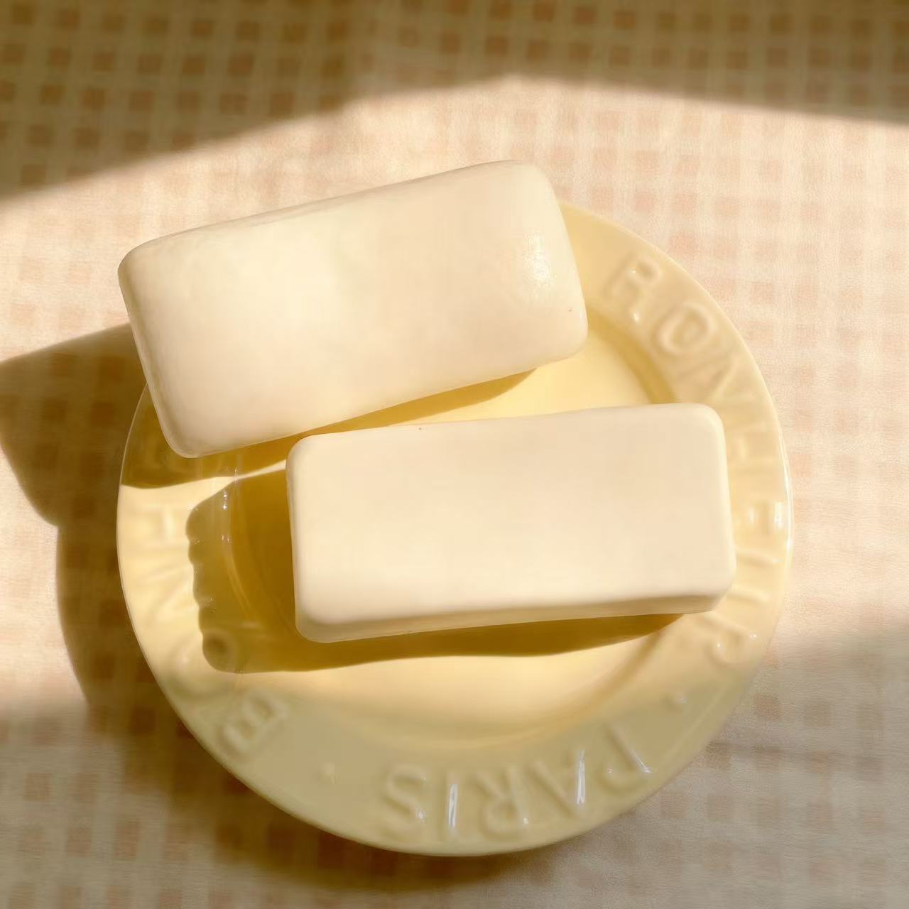 촉촉하고 부드러운 촉감의 말랑이 떡 (1개)