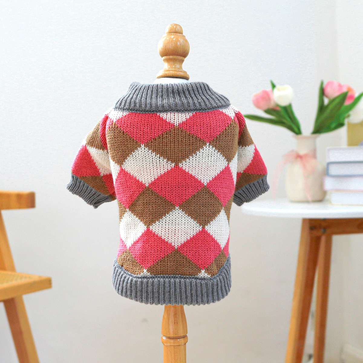 Suministro directo de fábrica otoño e invierno nuevo cálido y cómodo perro suéter ropa para mascotas gato ropa flores y flores suéter