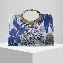 新款跨境爆款欧美时尚珍珠绣花晚宴包手拿包晚装包婚礼包随机图案