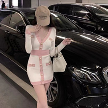 2025早秋新款小香风V领针织长袖连衣裙法式气质收腰显瘦打底短裙