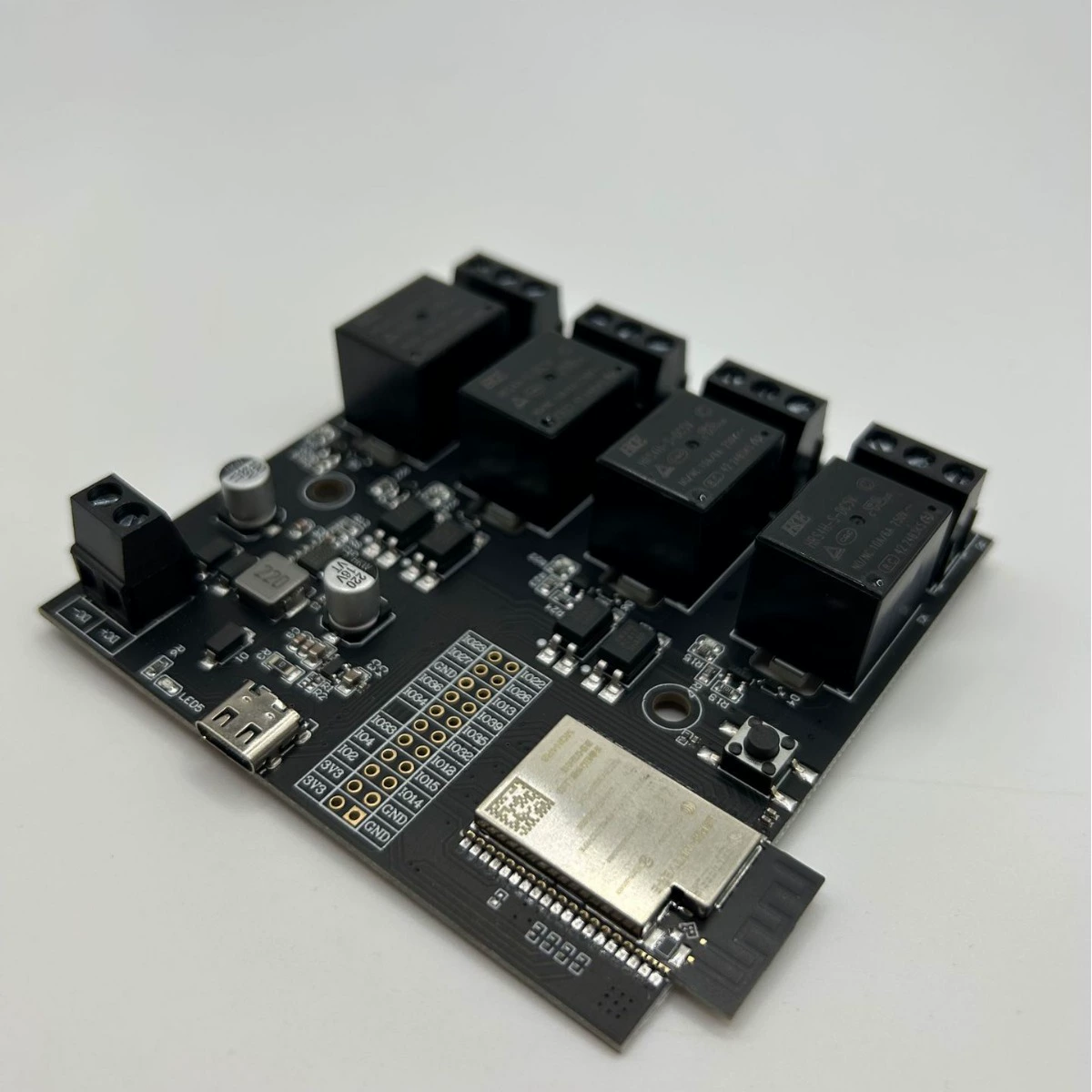 T-Relay ESP32 Четыре дорожки DC 5V реле Интернет реле реле