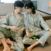 Wide gray green model-long-sleeved trousers