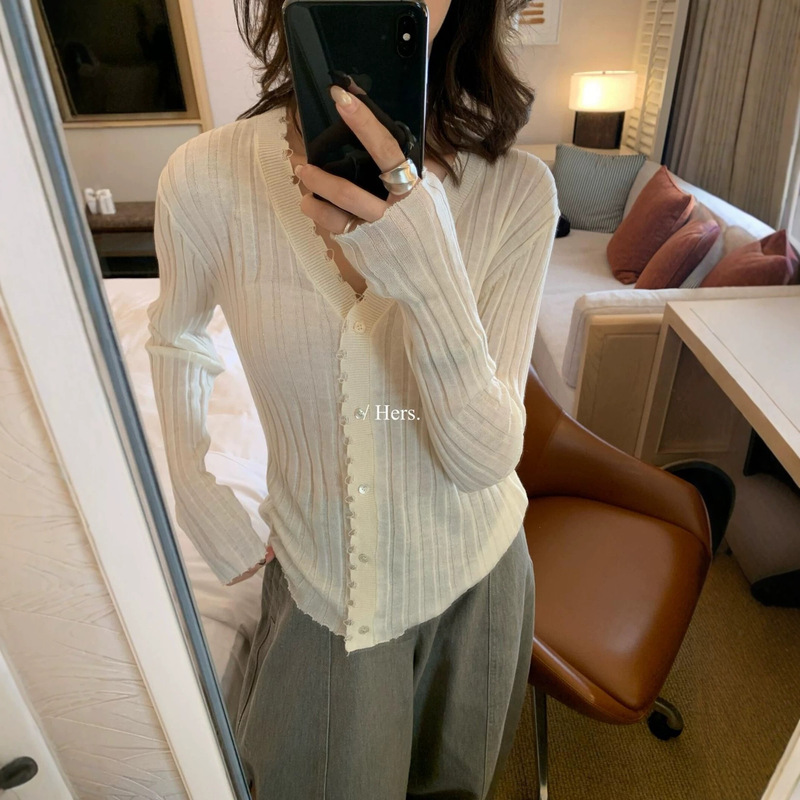 Hers Sweet Autumn Korean Style Minimalist Ribbed Distressed V-Neck Single-Breasted Long-Sleeve Knit Sweater 66712