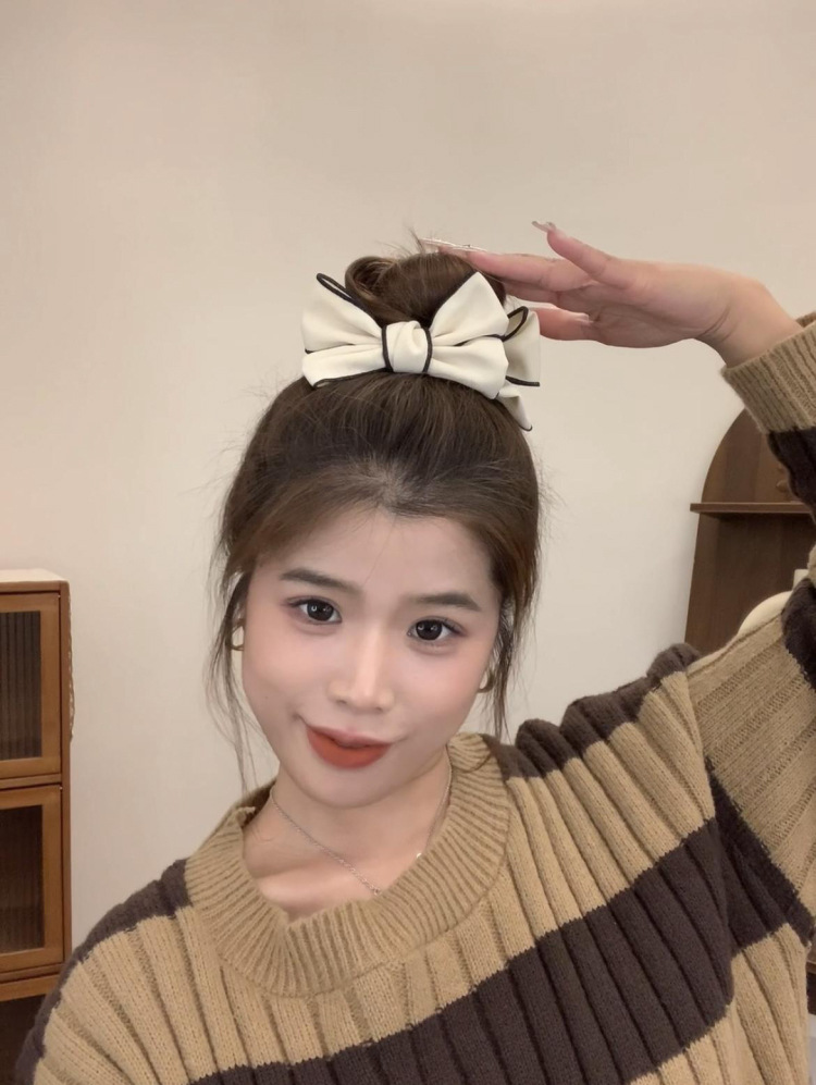 30g Weight Hair Clip Hair Accessories Type 1 Piece Quantity Holiday, Daily Occasion Bow Knot Pattern Women's Gender Simple Style, Classic Style Style Women's Simple Style Classic Style Bow Knot Cloth Hair Clip 2