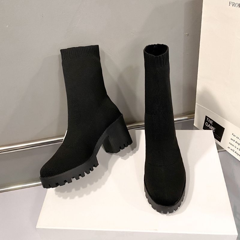 Sock boots 2026 autumn and winter bohemian style fashion fairy trend boots exotic style vintage look niche design Sock boots 2026 autumn and winter bohemian style fashion fairy trend boots exotic style vintage look niche design