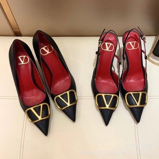 V's High Heels 2023 Spring and Summer New Metal Buckle Pointed Toe Flats Shallow Mouth Sweet Stiletto Sandals for Women Ol Style