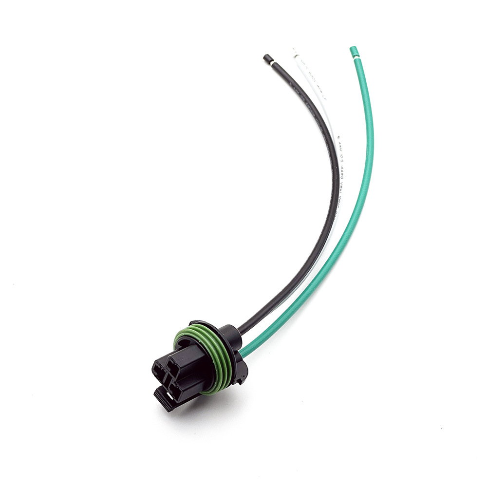 와이어가 있는 구식 원형 플러그