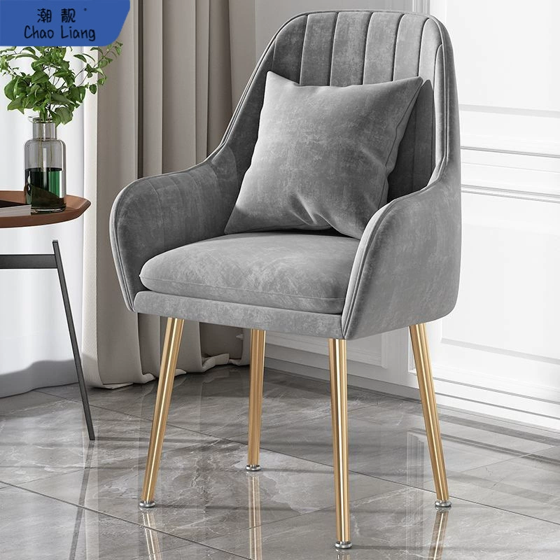 Норт-минималистский сетчатый красный цвет спинки макияж ногтей стул общежитие стол стол стул домашнее хозяйство девушки макияж стул стул