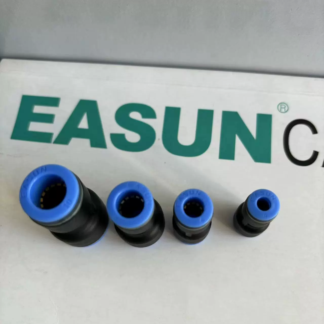 100 миллионов дней EASUN пневматическая переменная диаметра прямой переменной разъем EPG6-4 EPG8-6 EPG10-8 EPG12-10