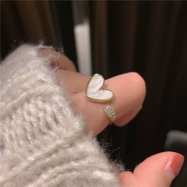 Japanese and Korean ins love shell ring female fashion niche design fashion light luxury personality cold wind Open index ring