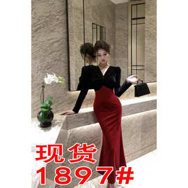 2026秋冬季新款交叉丝金丝绒拼接撞色连衣裙晚礼服气质法式连衣裙