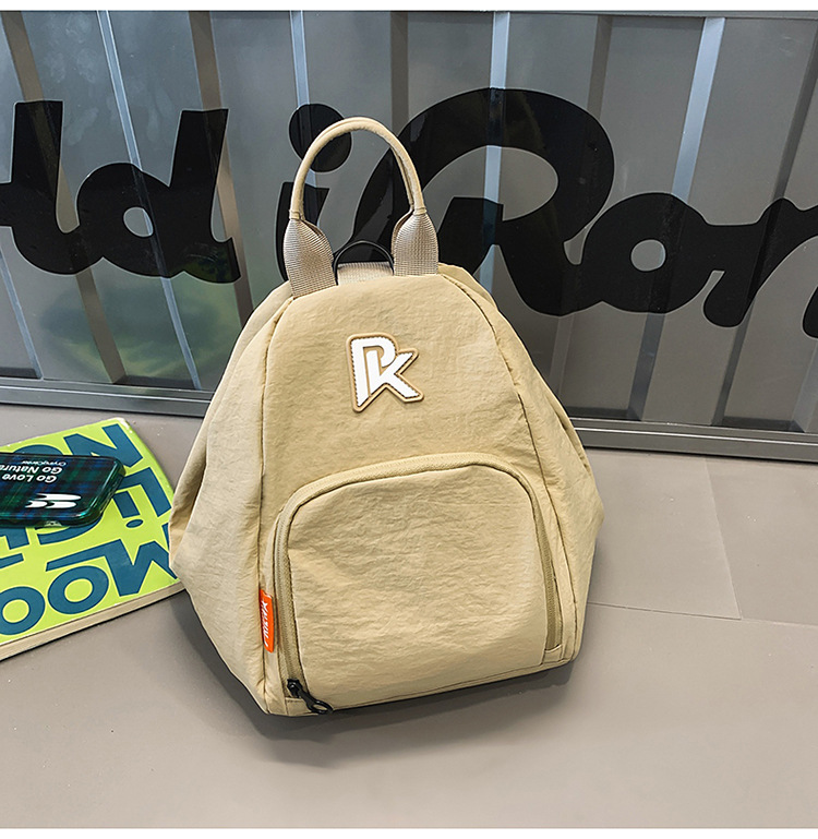 Unisex casual large-capacity crossbody bag, sporty casual student backpack, fashionable and versatile commuter single-shoulder bag undefined