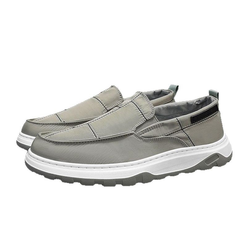 Zapatos de hombre, zapatos de tela de seda de hielo finos de verano, zapatos deportivos y casuales de uso exterior ligero, un pedal, zapatos de conducción perezosos, hombres