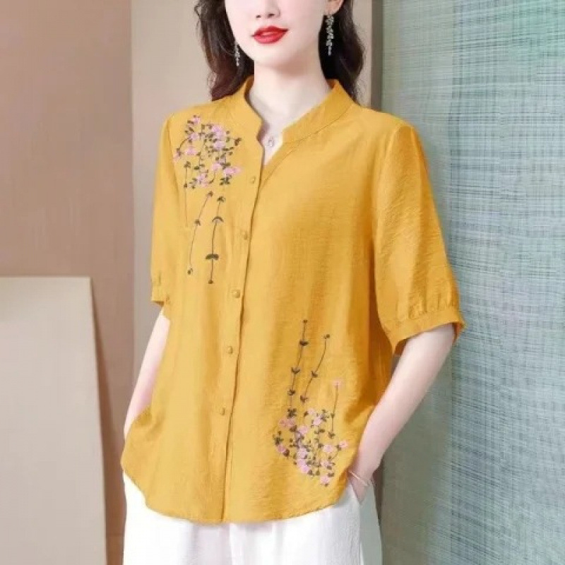 2025 Spring and Summer New Embroidered Cotton and Linen Shirts Women's Short-Sleeved Tops Mom's Classy Linen Women's Shirts Thin