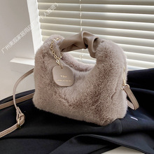 �¿�ë�qб���������|�Еr��Ů���ﶬë���ٴ�С��朗l�����