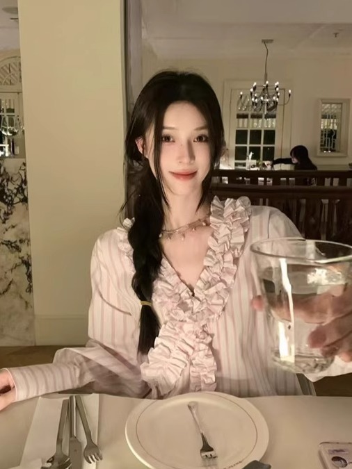 甜美风粉色条纹衬衫设计感木耳边长袖宽松衬衣女装秋季V领上衣ins|undefined