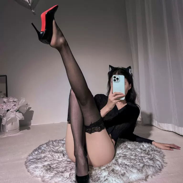 长筒情趣丝袜女过膝大腿袜子蕾丝花边长筒袜性感黑丝袜防勾丝袜子