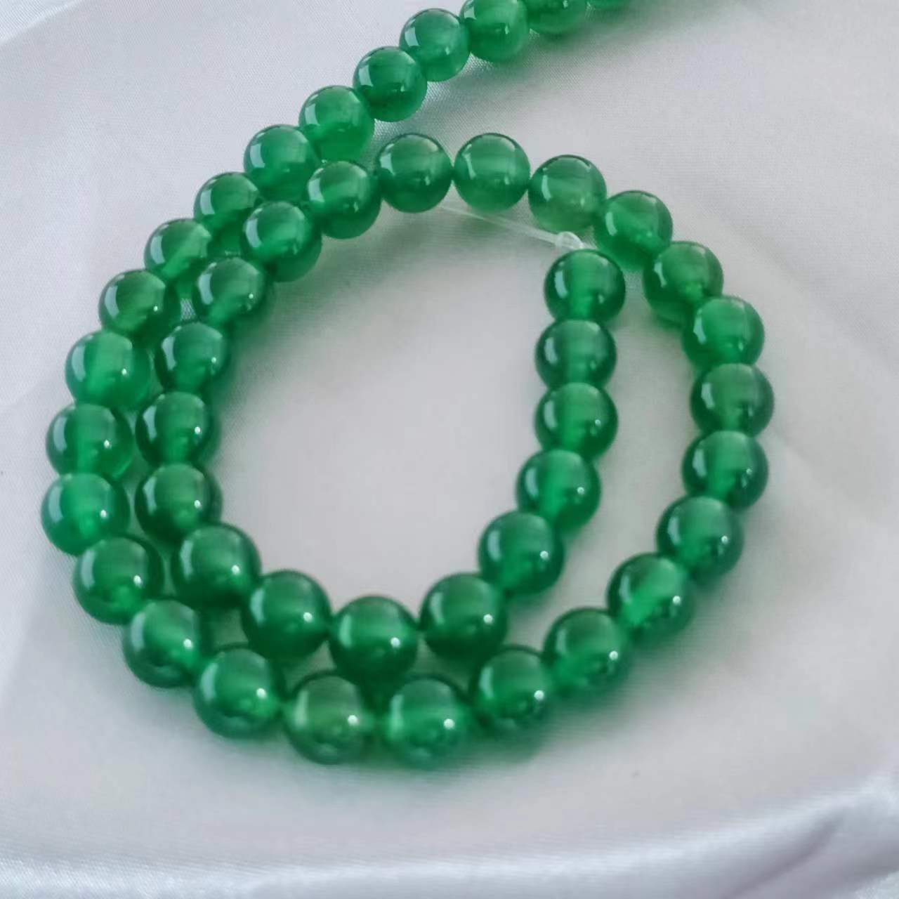 Precio de fábrica de 7A perlas de Buda naturales ágata rojo a granel diy accesorios de joyería perlas de ágata negro perlas semiacabadas