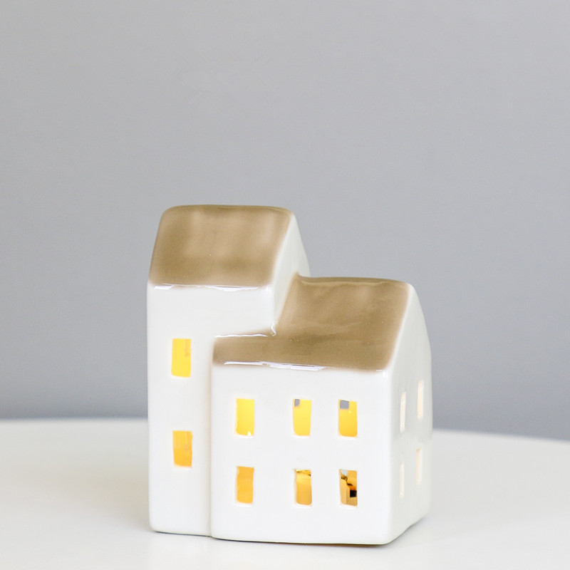 Casa de cerámica nórdica LED noche luz decoración del hogar creativo blanco porcelana faro transfronterizo exportación al por mayor