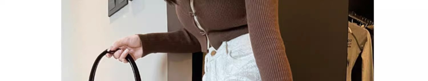 ​Women's White Wide Leg Jeans - High Waisted Stretch Denim Pants With Button & Zipper, Casual Flowy Trousers For Spring​_mkmklike.com