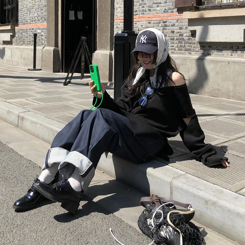 2025 Autumn New Korean Style Retro Distressed Washed Casual High-Waisted Slimming Straight Dark Denim Long Pants for Women