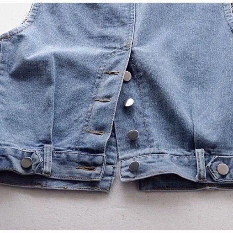 Denim waistcoat women's short middle-aged summer new Korean style hooded large pocket waistcoat sleeveless waistcoat