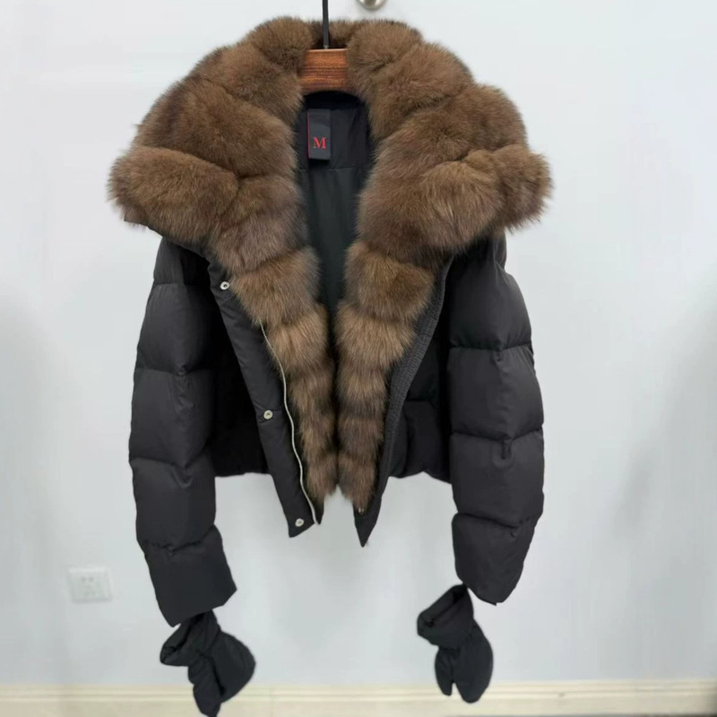Goose down 2026 winter new style women's short loose thick fur coat with large fox fur collar, trendy down jacket