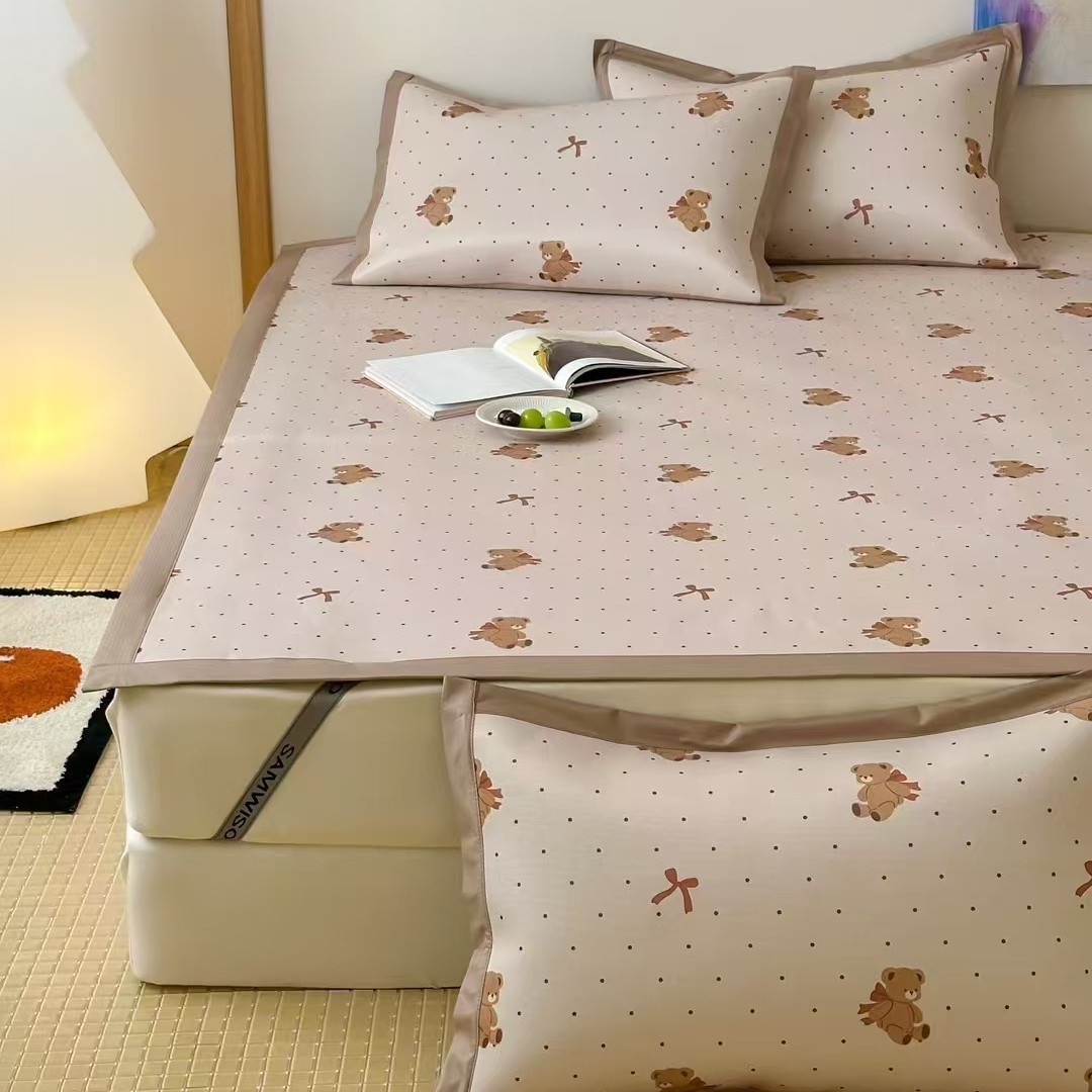Elite cartoon mat