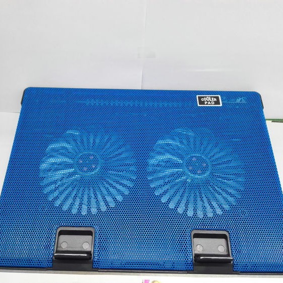 Suministro de Venta caliente nuevo radiador portátil ultrafino base de refrigeración radiador portátil de doble ventilador