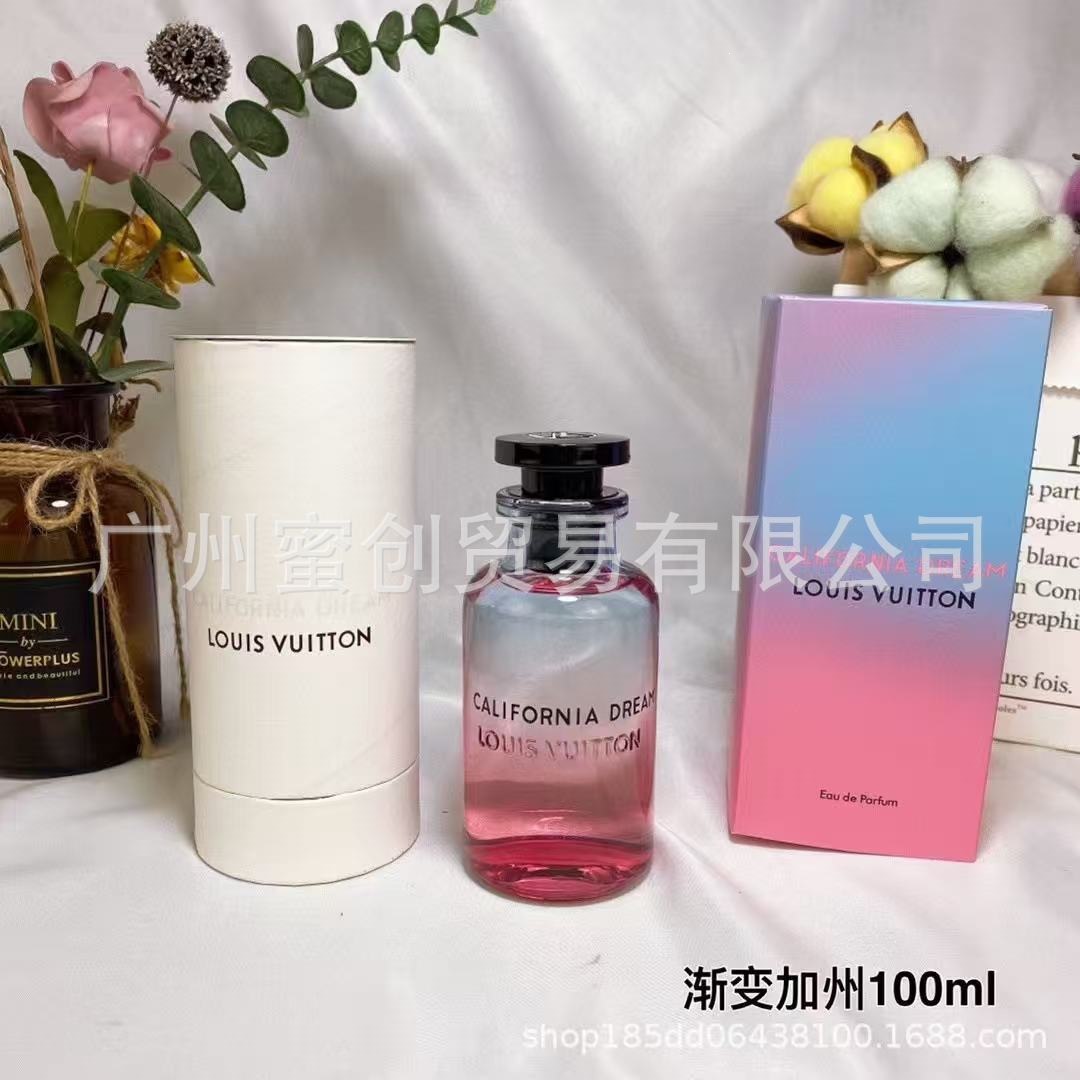 Marca vietnamita No Man 's Land Blue Wind Bell Peras británicas Negro Blanco Teddy Bear Rose Water Rojo 540 Perfume